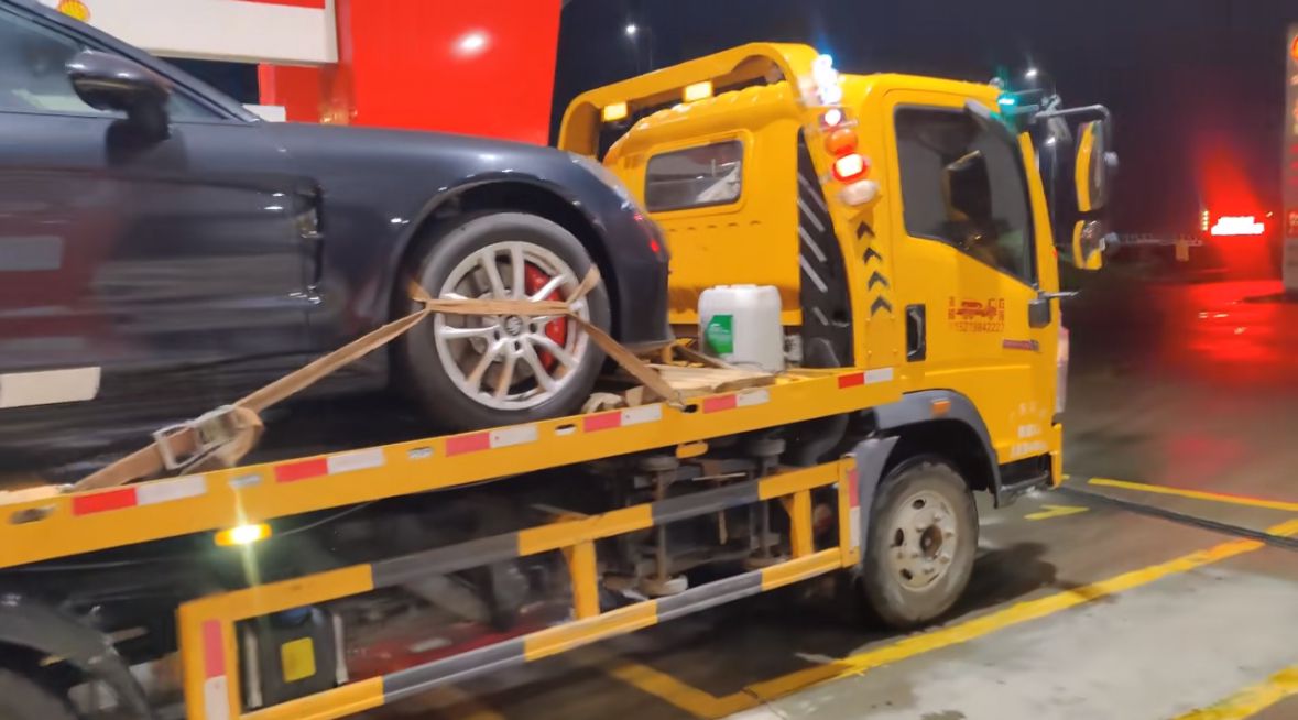 阜阳行车途中遇到突发状况该如何呼叫道路救援？